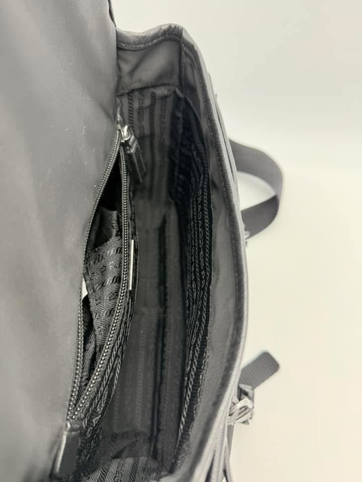 Prada Messenger Cross Body Bag Nero Black