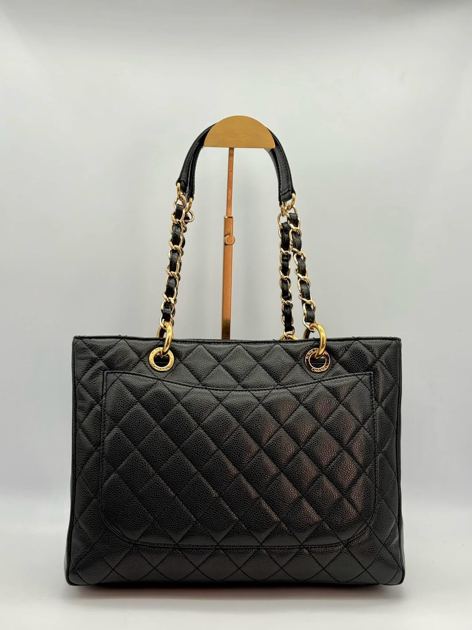 Chanel Matelasse Grand Chain Gst Caviar Skin Leather Black