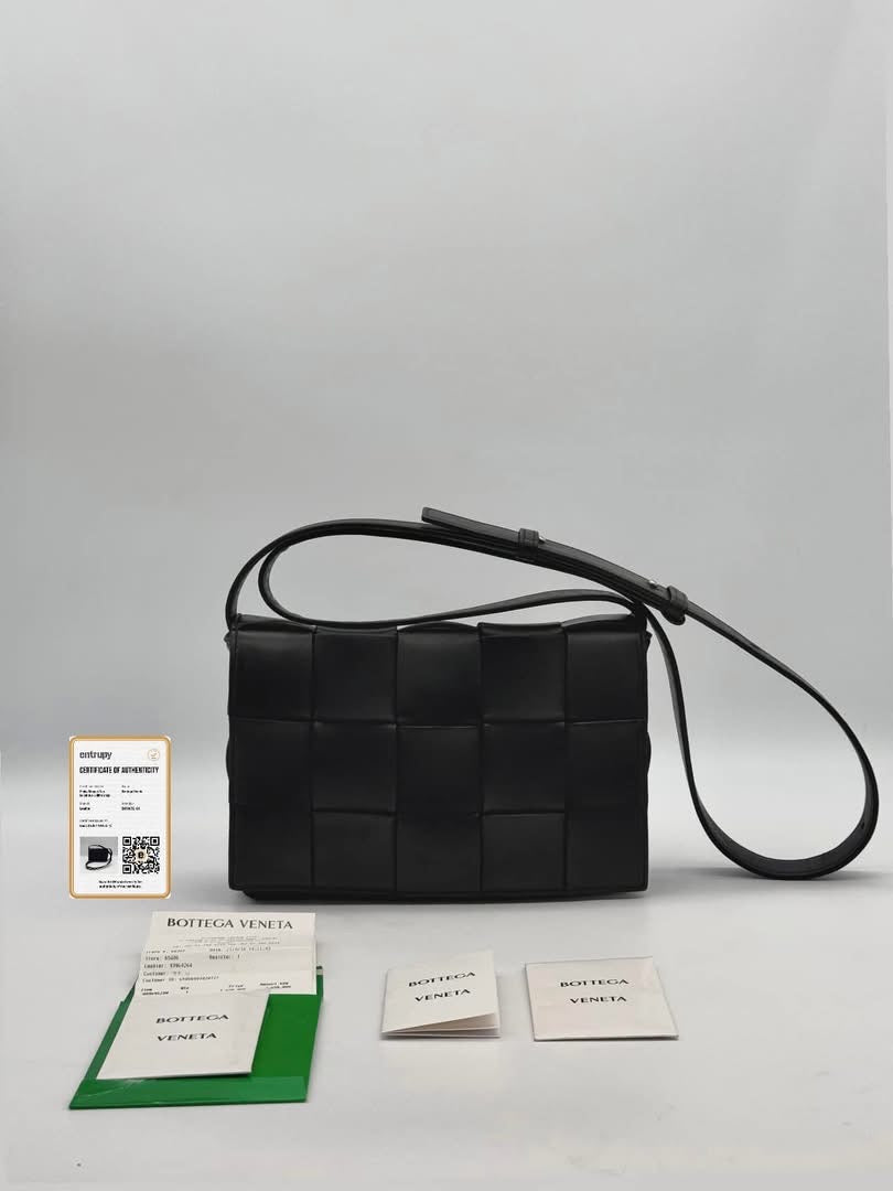 Bottega Veneta Cassette Intrecciato Black