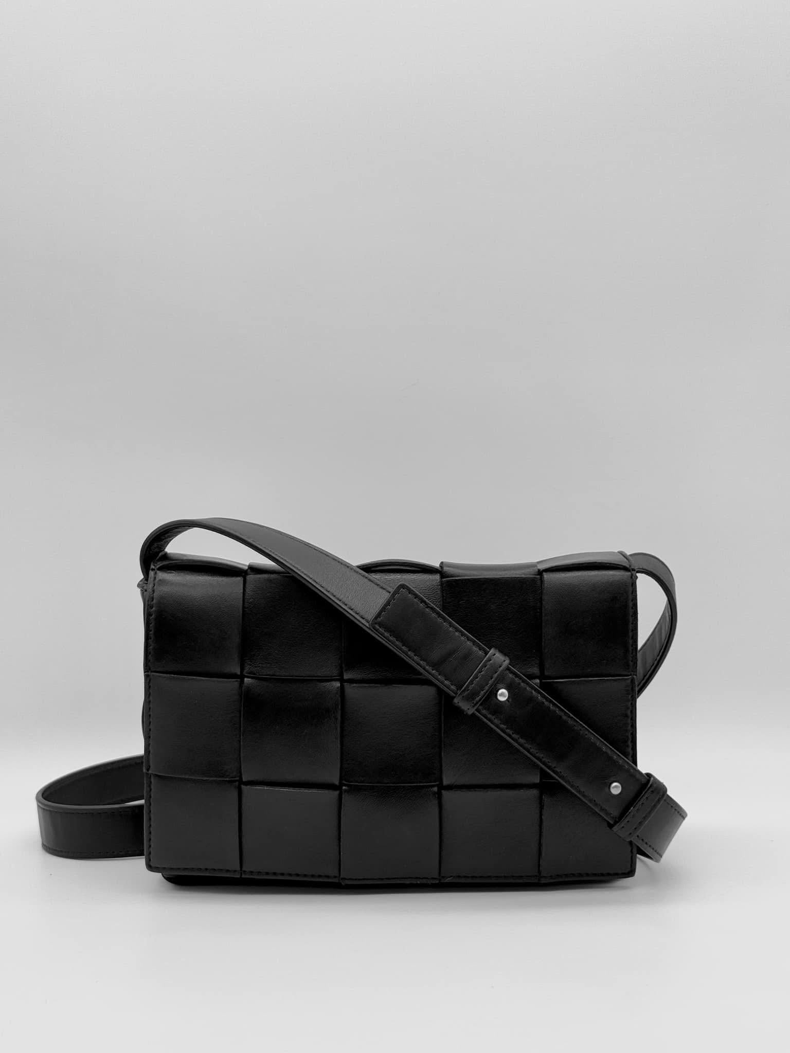 Bottega Veneta Cassette Intrecciato Black