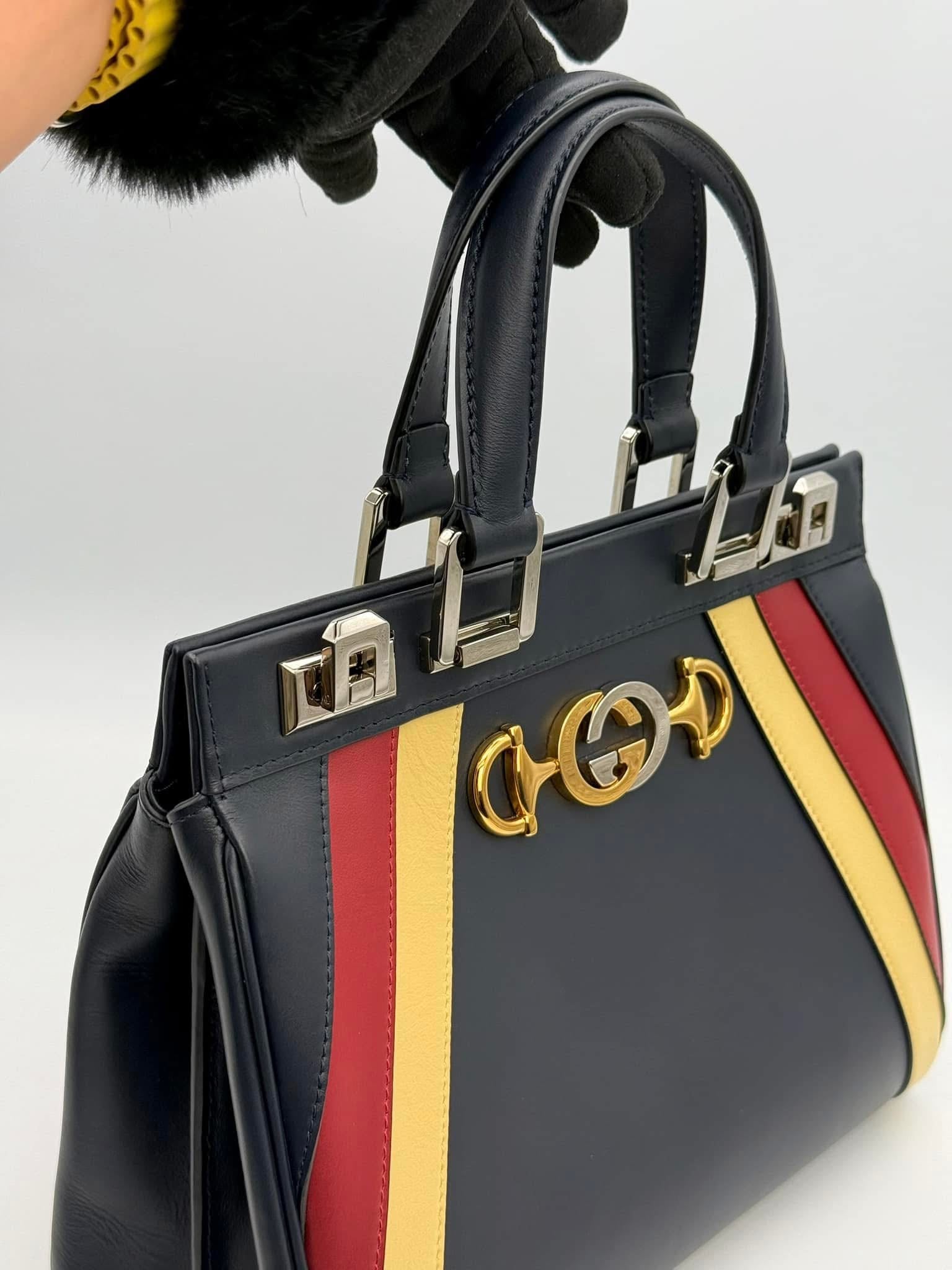 Gucci Zumi Medium Top Handle Bag