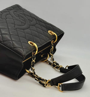 Chanel Matelasse Grand Chain Gst Caviar Skin Leather Black