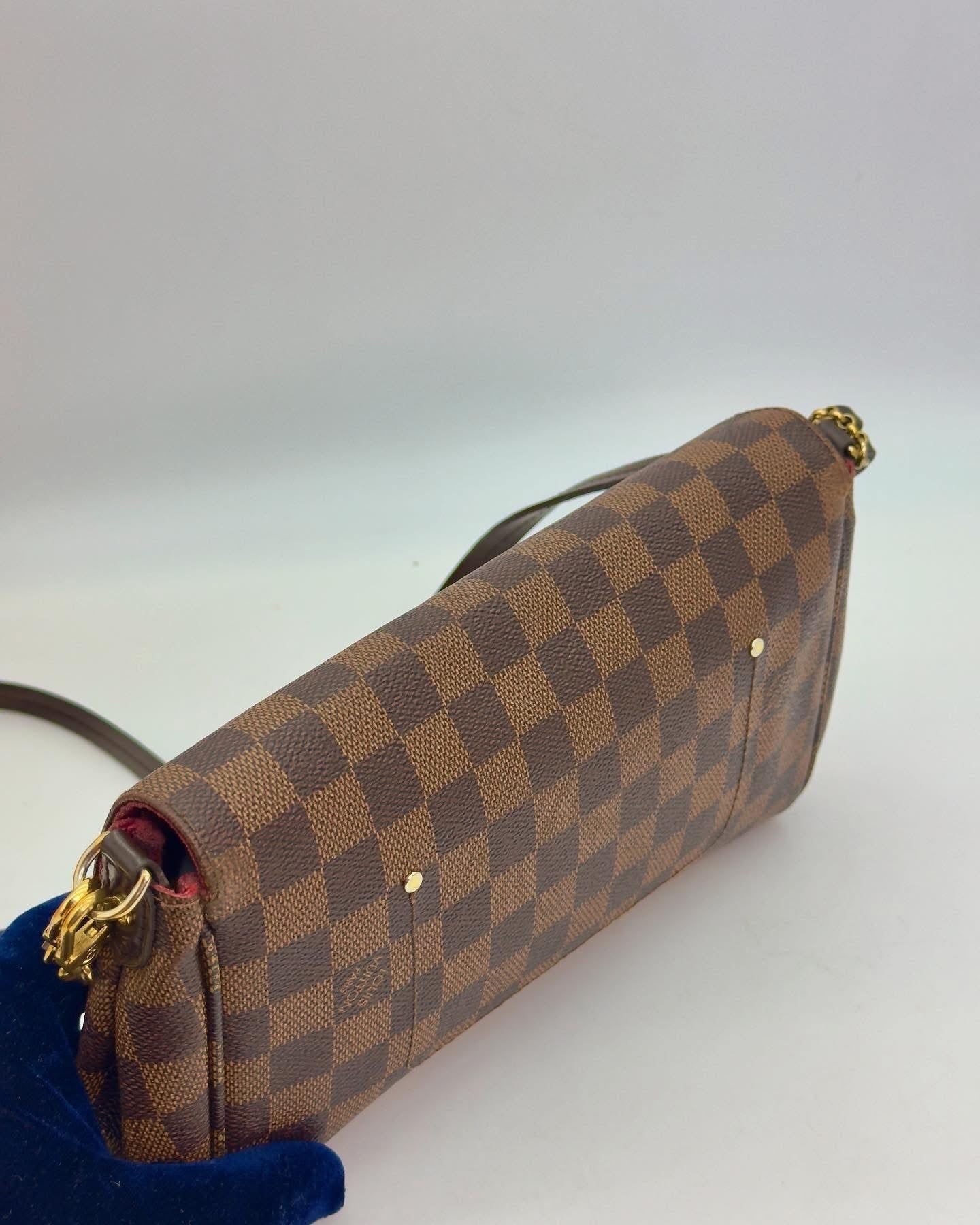 Louis Vuitton Monogram Canvas Favorite MM Clutch Bag