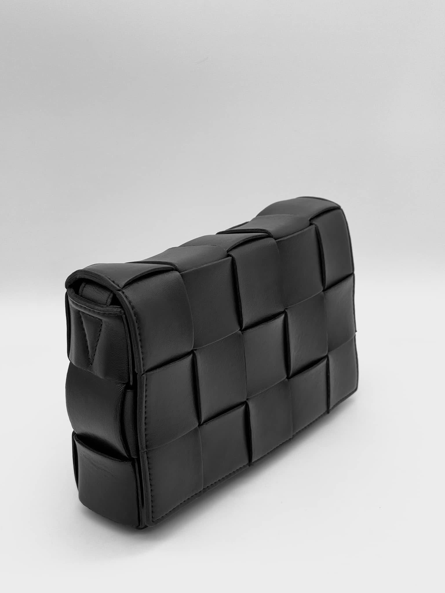 Bottega Veneta Cassette Intrecciato Black