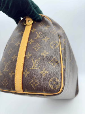 Louis Vuitton Vintage Monogram Speedy 35 Handbag