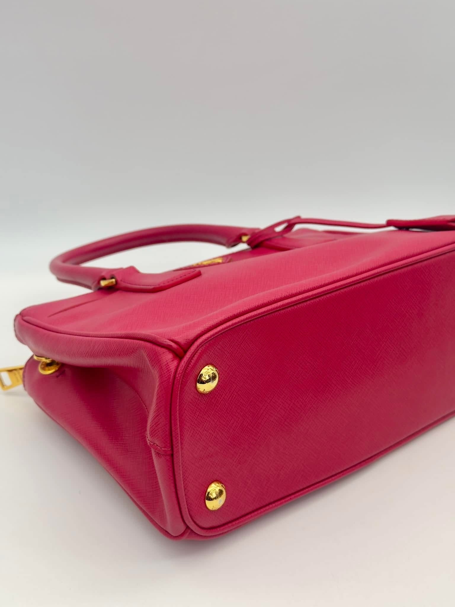 Small Prada Galleria Pink Leather