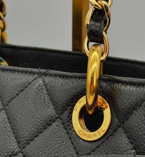 Chanel Matelasse Grand Chain Gst Caviar Skin Leather Black