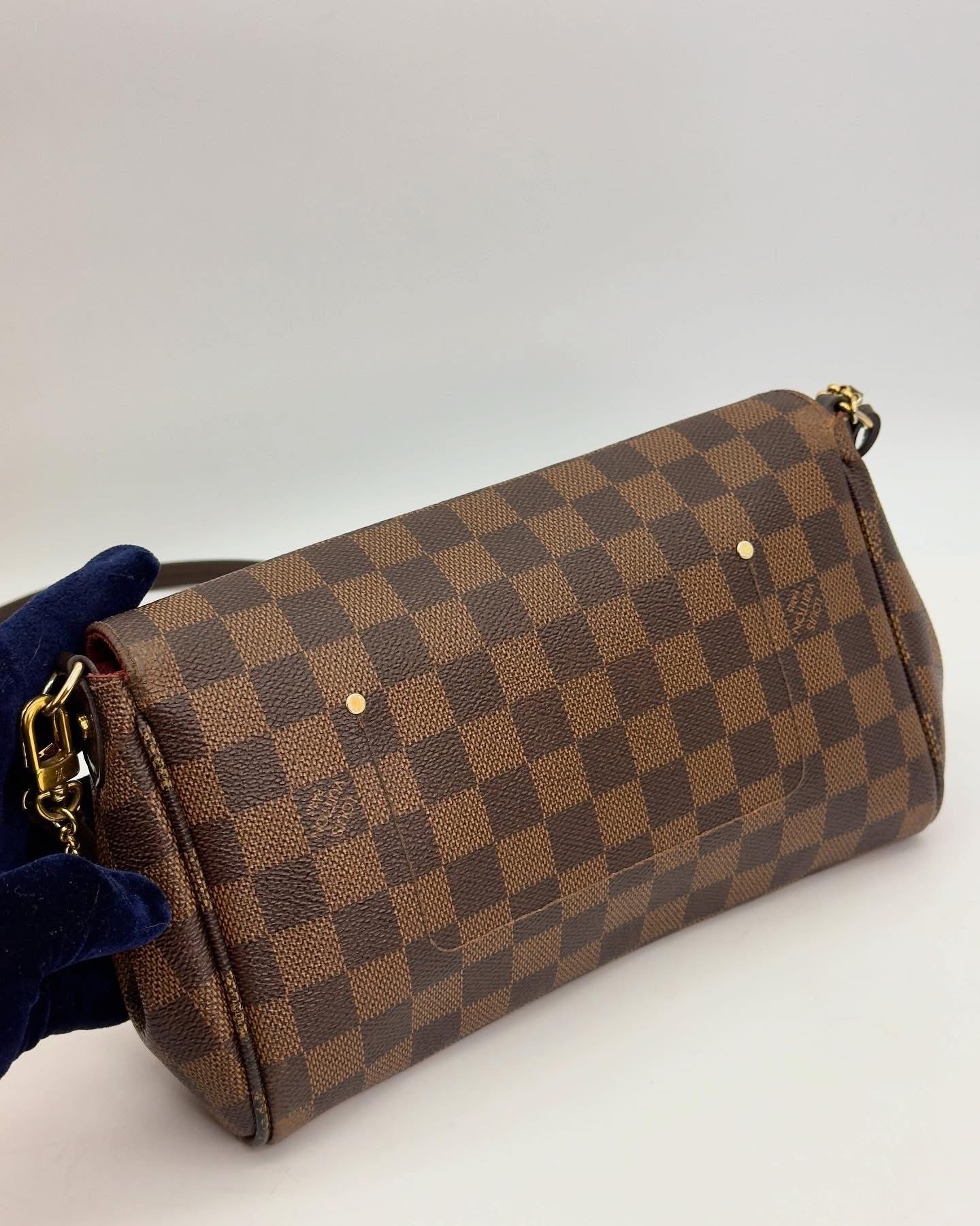 Louis Vuitton Monogram Canvas Favorite MM Clutch Bag