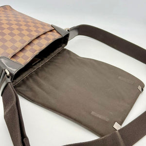 Louis Vuitton Damier District PM Messenger Bag