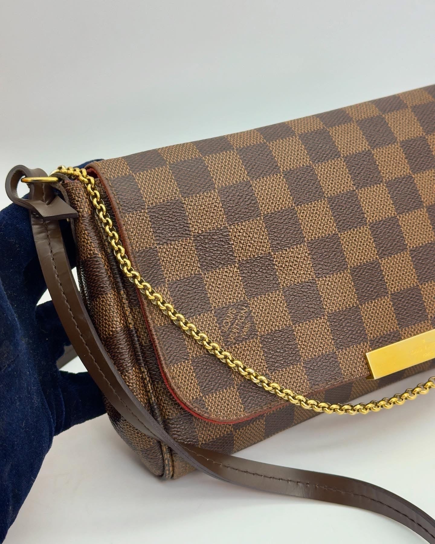 Louis Vuitton Monogram Canvas Favorite MM Clutch Bag