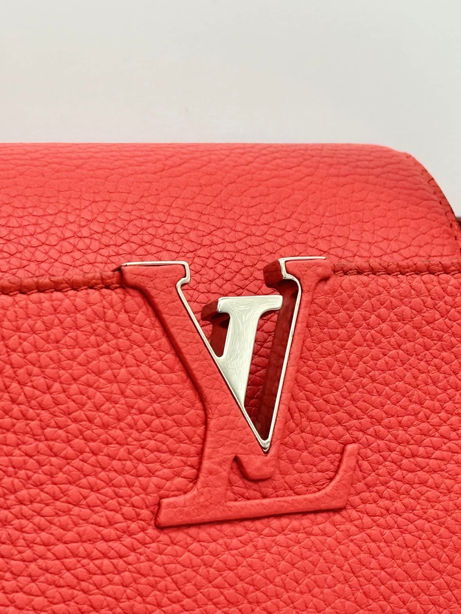 Louis Vuitton Capucines MM