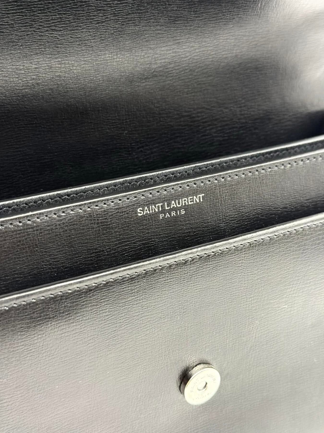 Saint Laurent Sunset Medium Monogram