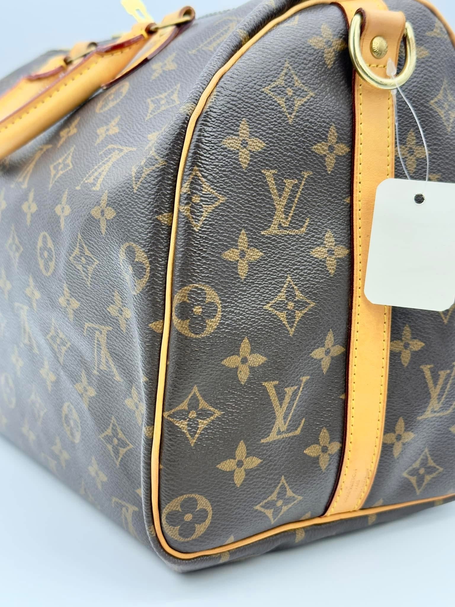 Louis Vuitton Vintage Monogram Speedy 35 Handbag