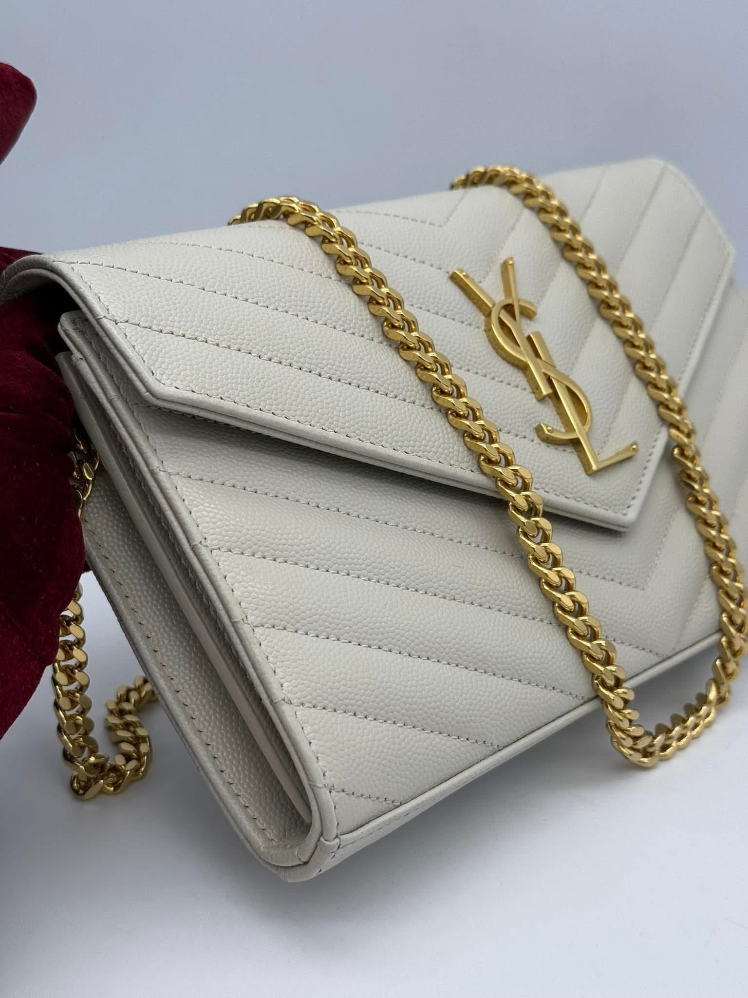 YSL Cassandra Envelopes Chain Wallet